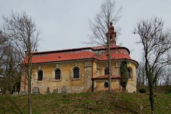 kostel od jihu (© Rodochrozit, 04/2013)