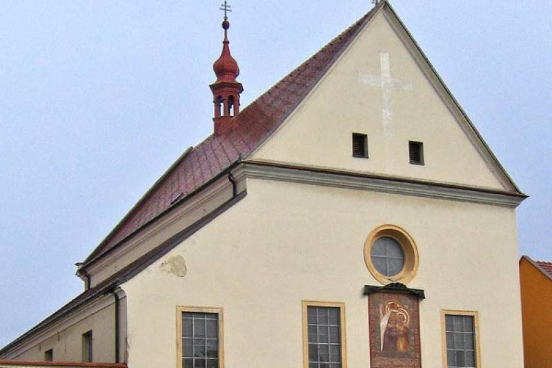 klášter kapucínů s kostelem Nanebevzetí Panny Marie a sv. Cyrila a Metoděje