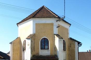 presbytář (© Milan Caha 03/2012)