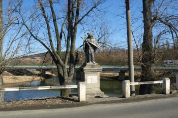  ( © Milan Caha 03/2011)