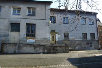  ( © Milan Caha 03/2011)