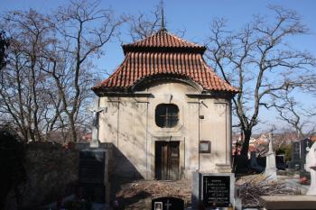 Márnice západně od kostela ( © Ivan Grisa 03/2011)