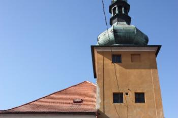 Radnice od východu ( © Ivan Grisa 03/2011)