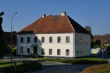  (© Pavel Semple 09/2023)