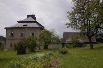 Areál fary (© Zbyněk Šimůnek, 05/2009)