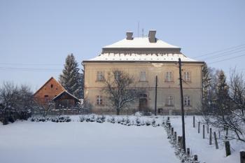 Areál fary (© Zbyněk Šimůnek, 12/2010)