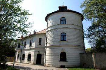 barokní větrný mlýn na Větrníku ( © Milan Caha 04/2009)