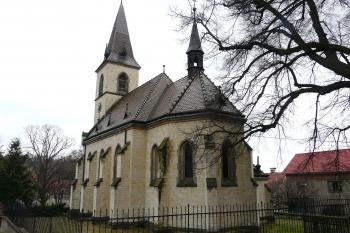 pohled od severozápadu (© Jaroslav Valečka, 03/2011)