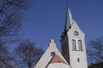 Kostel od jihu ( © Vít Pospíšil 04/2011)