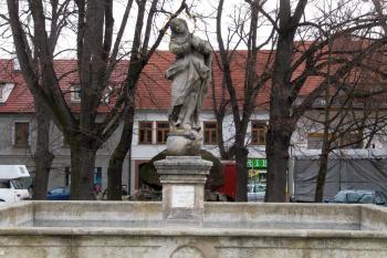  (© Rodochrozit        , 04/2013)
