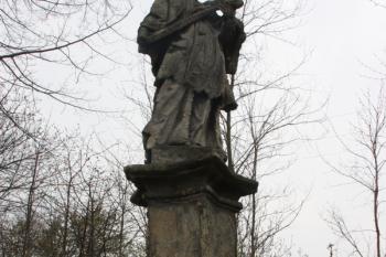 Socha od jihozápadu ( © Ivan Grisa 04/2011)