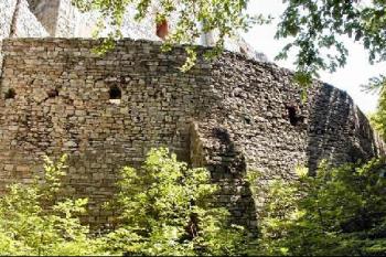 severozápadní oblouk hradby jádra ( © Pavel Zany Komárek 9/5/2004)