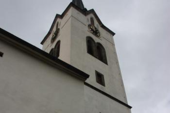Věž od severu ( © Ivan Grisa 04/2011)