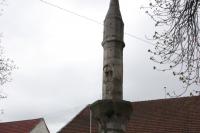 pranýř s mísami na desátky