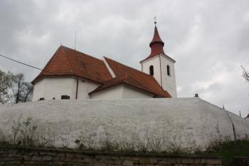 Kostel od severovýchodu ( © Ivan Grisa 04/2011)