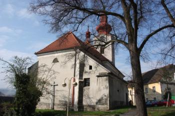 Kostel od severovýchodu ( © Ivan Grisa 04/2011)