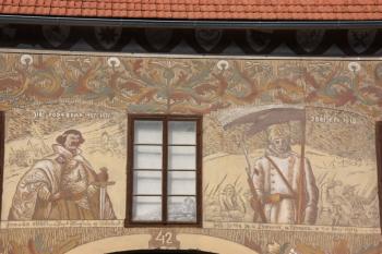 Podobizny Jiřího z Poděbrad a neznámého legionáře ( © Ivan Grisa 04/2011)
