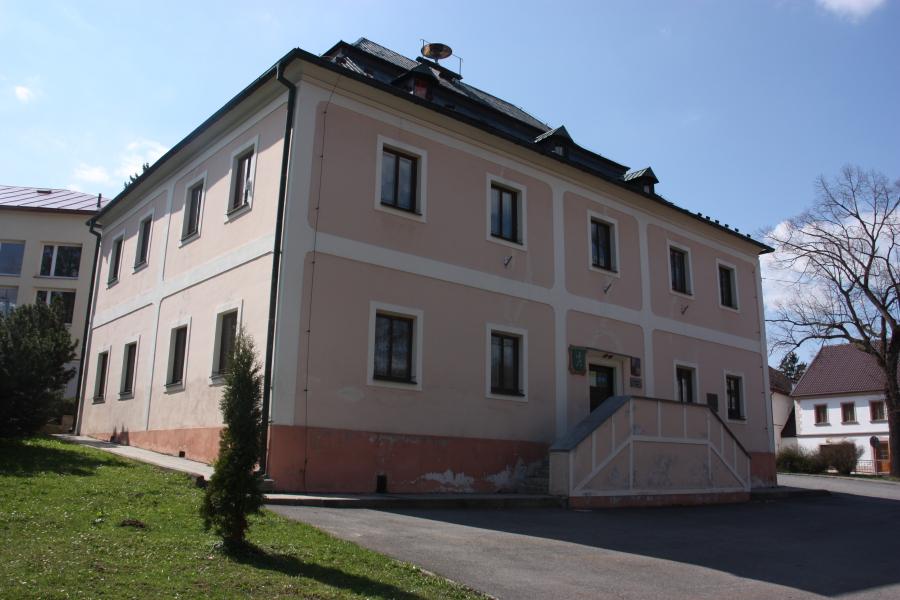 rychta/fara/radnice