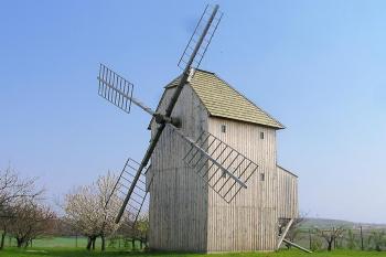  ( © Luděk Pitter 04/2005)