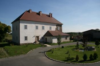 Původně renesanční Lovecký zámeček (© Michal Doležal, 12/2011)