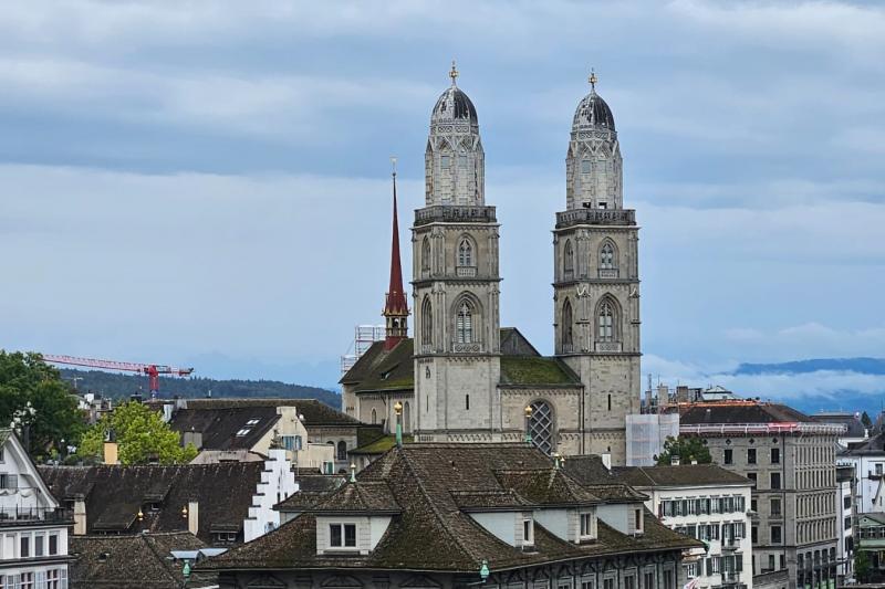 Pohled na Grossmünster