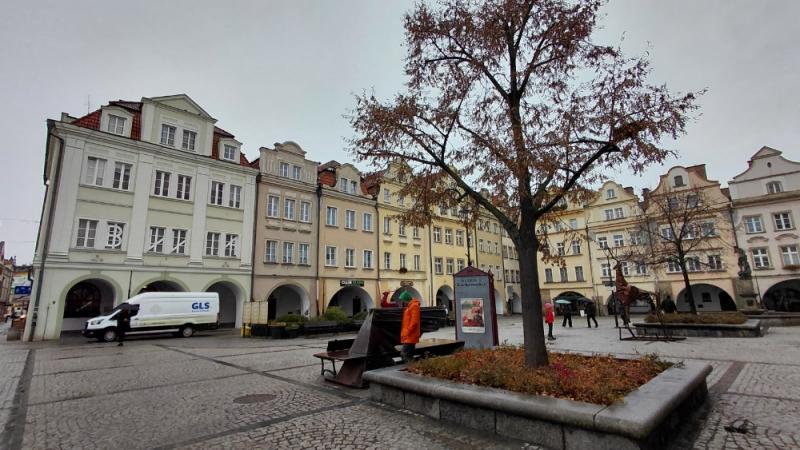 Domy na náměstí